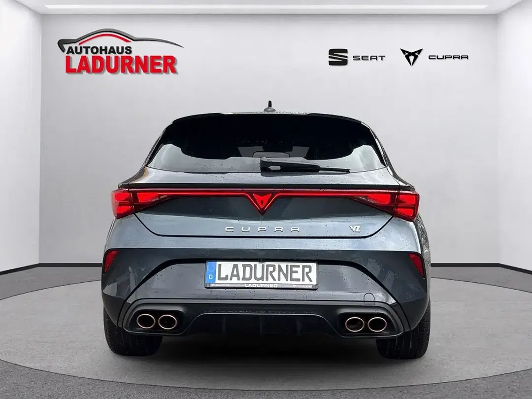 CUPRA Leon - Thumbnail 3
