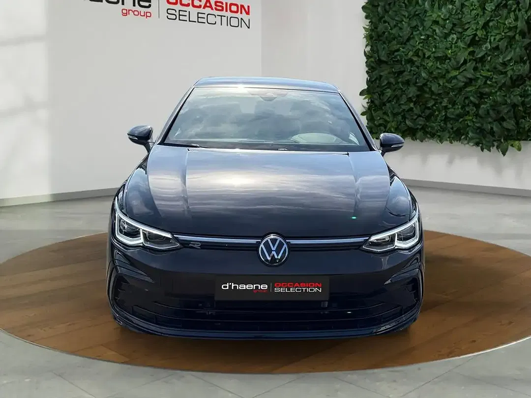 Volkswagen Golf - Thumbnail 2