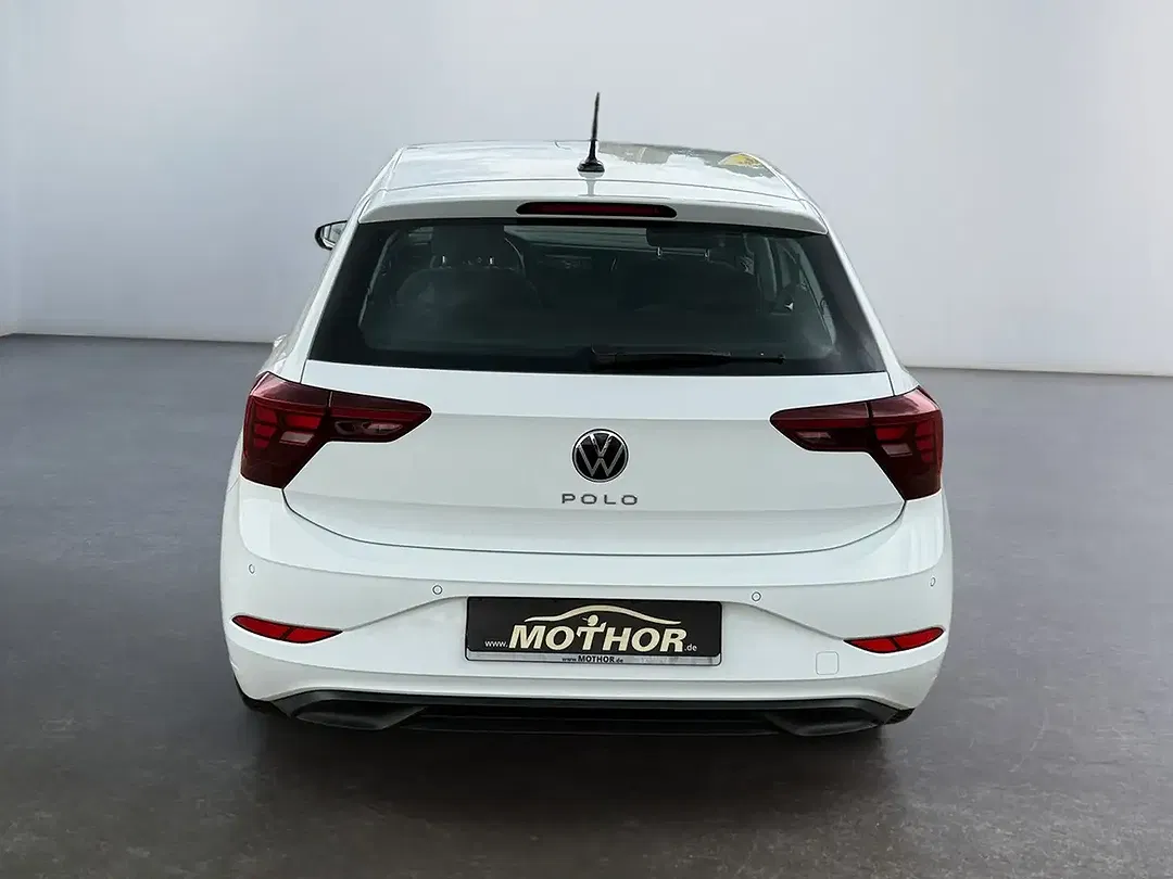 Volkswagen Polo - Thumbnail 4