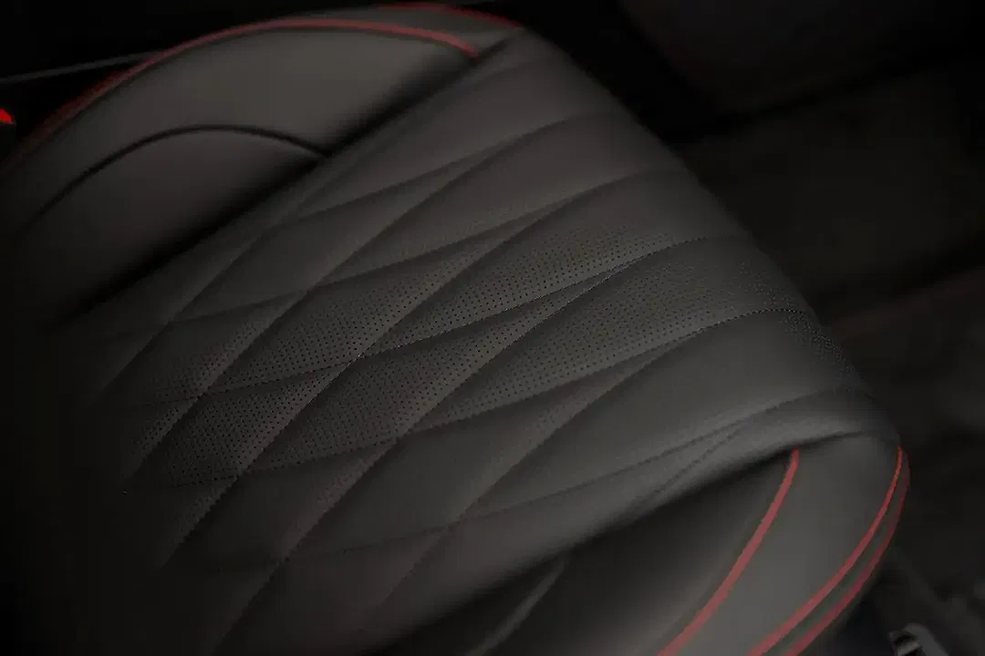 Mercedes-Benz G 500 - Thumbnail 14