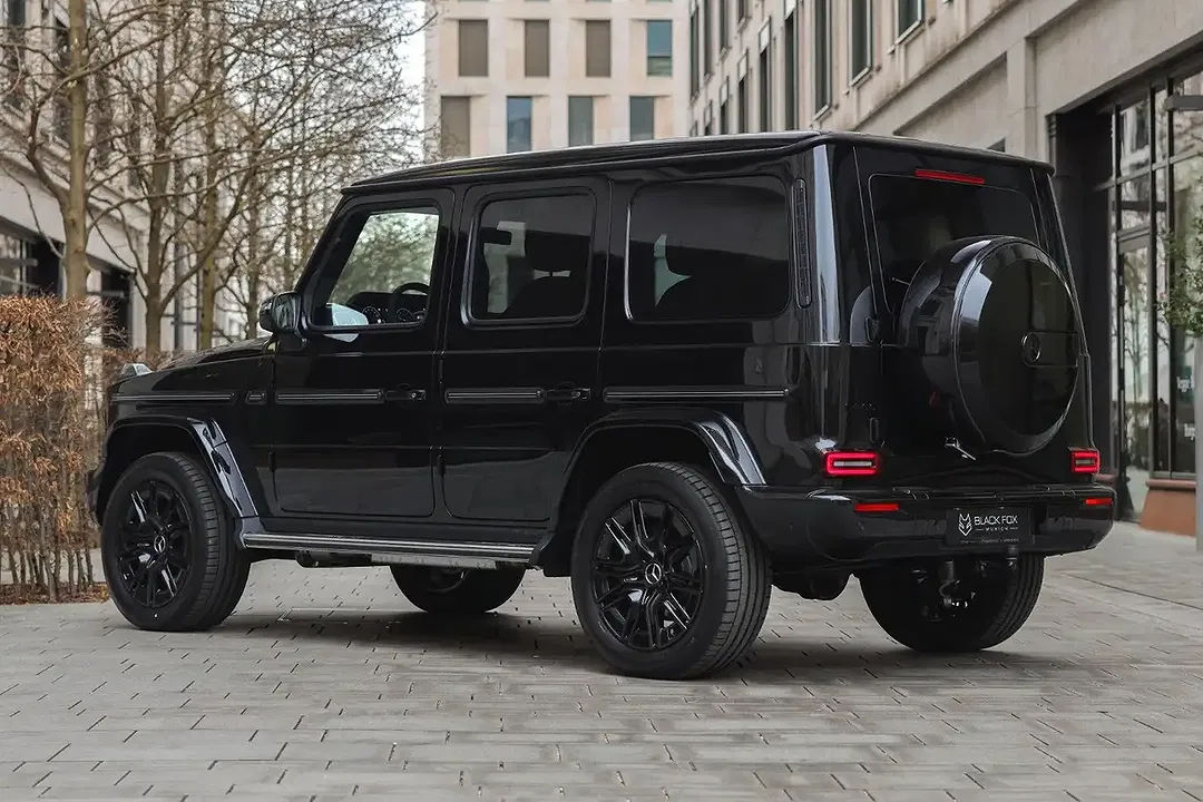 Mercedes-Benz G 500 - Thumbnail 3