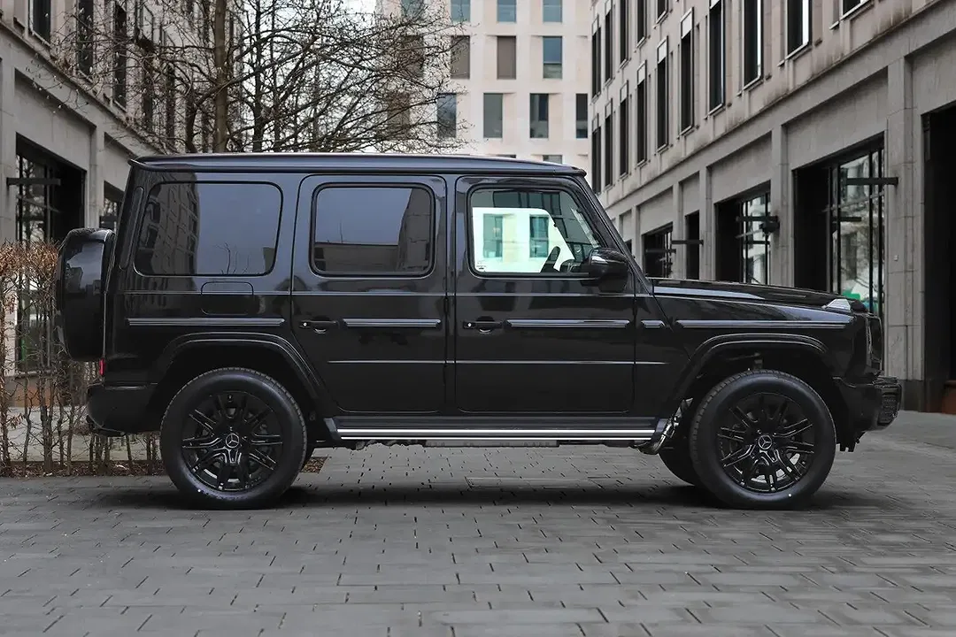 Mercedes-Benz G 500 - Thumbnail 6