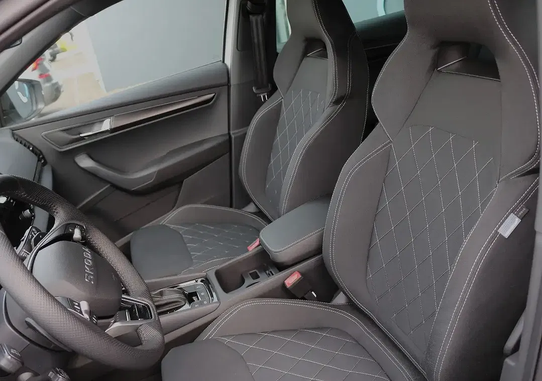 Skoda Karoq - Thumbnail 10