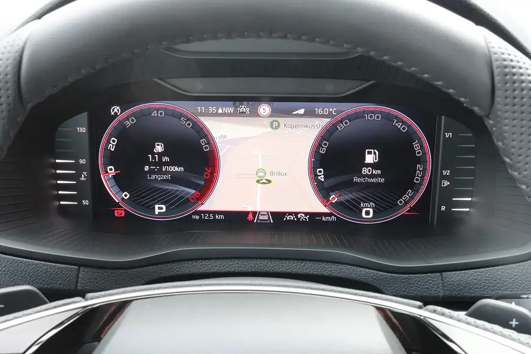 Skoda Karoq - Thumbnail 5