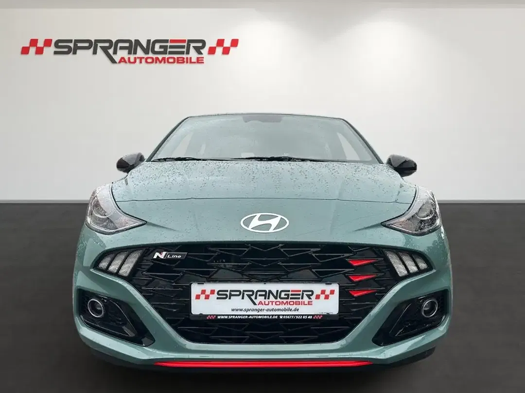 Hyundai i10 - Thumbnail 2