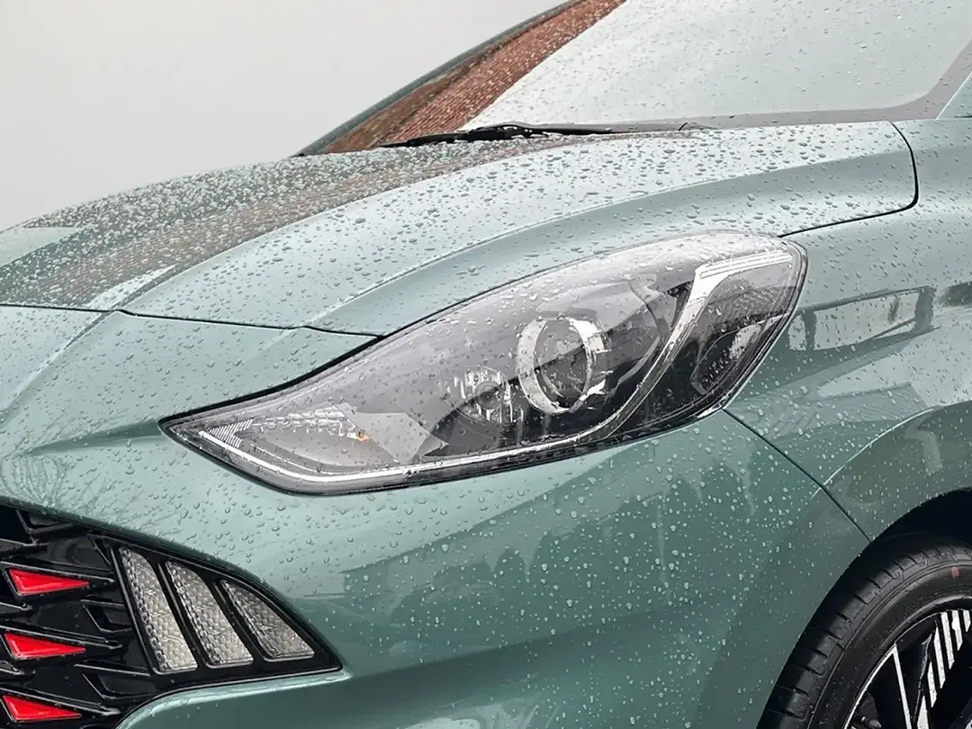 Hyundai i10 - Thumbnail 9