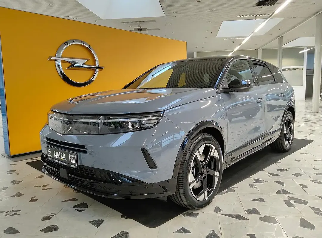 Opel Grandland - Thumbnail 1