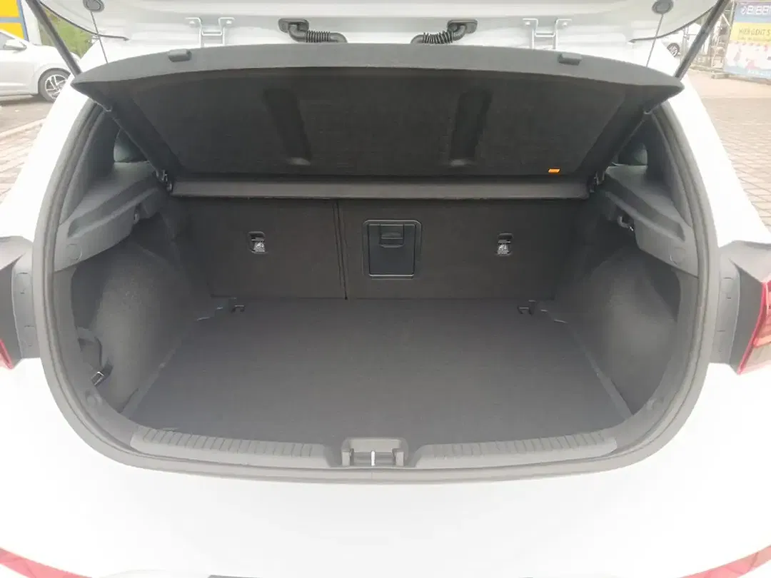 Hyundai i30 - Thumbnail 13