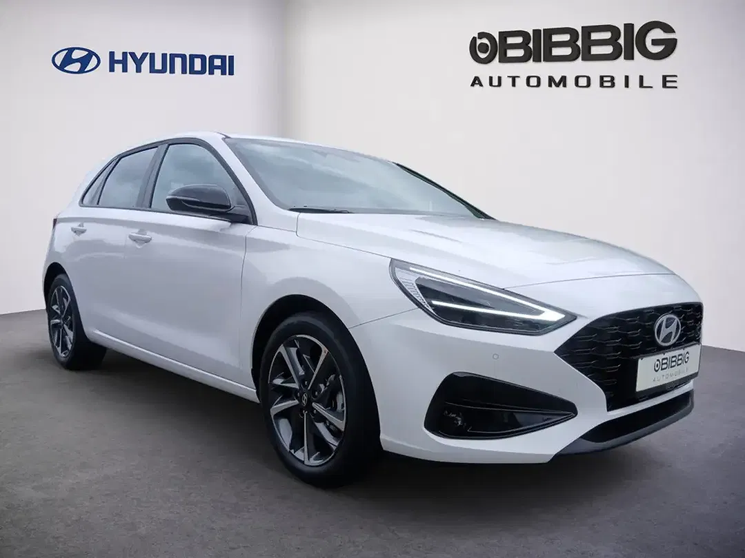 Hyundai i30 - Thumbnail 2