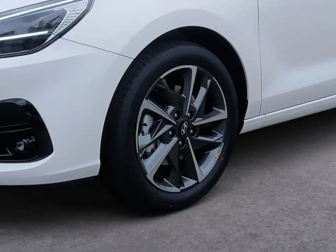 Hyundai i30 - Thumbnail 7