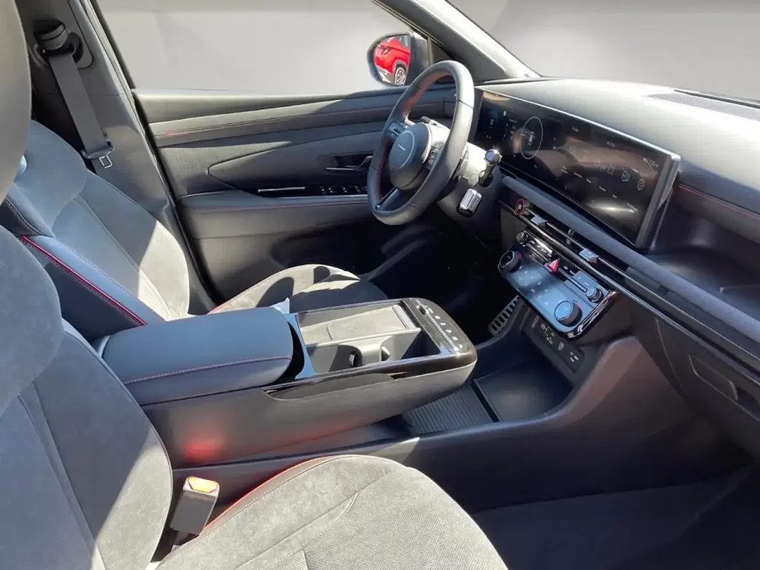 Hyundai TUCSON - Thumbnail 14