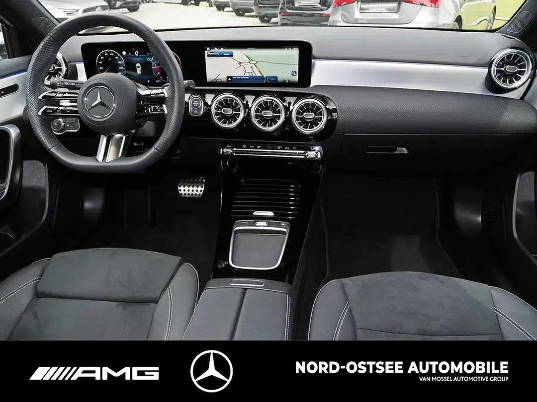 Mercedes-Benz A 200 - Thumbnail 12
