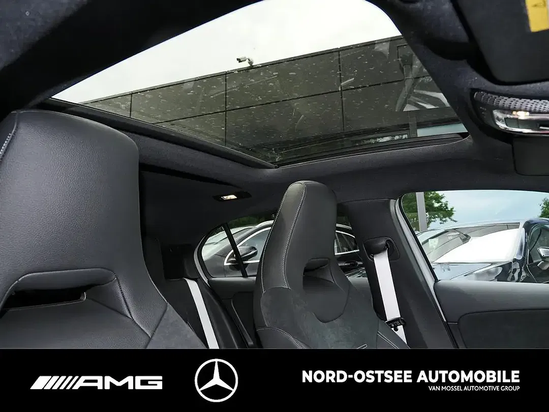 Mercedes-Benz A 200 - Thumbnail 13