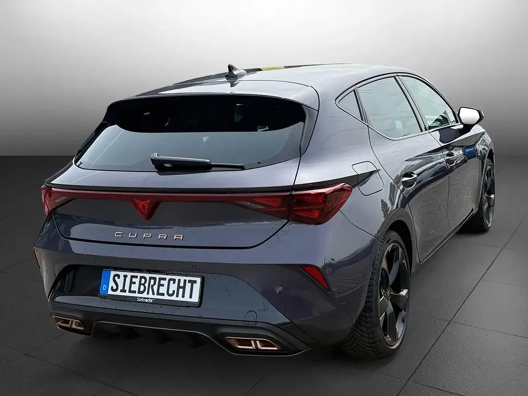 CUPRA Leon - Thumbnail 3
