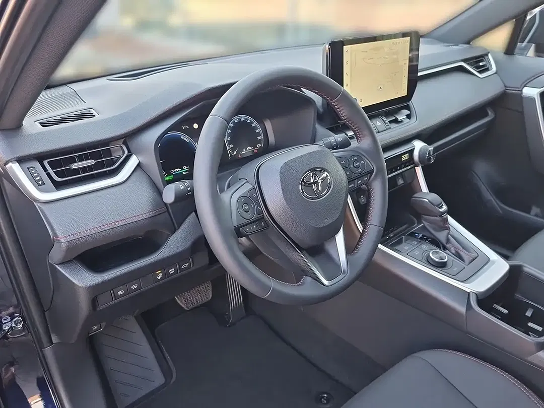 Toyota RAV 4 - Thumbnail 9