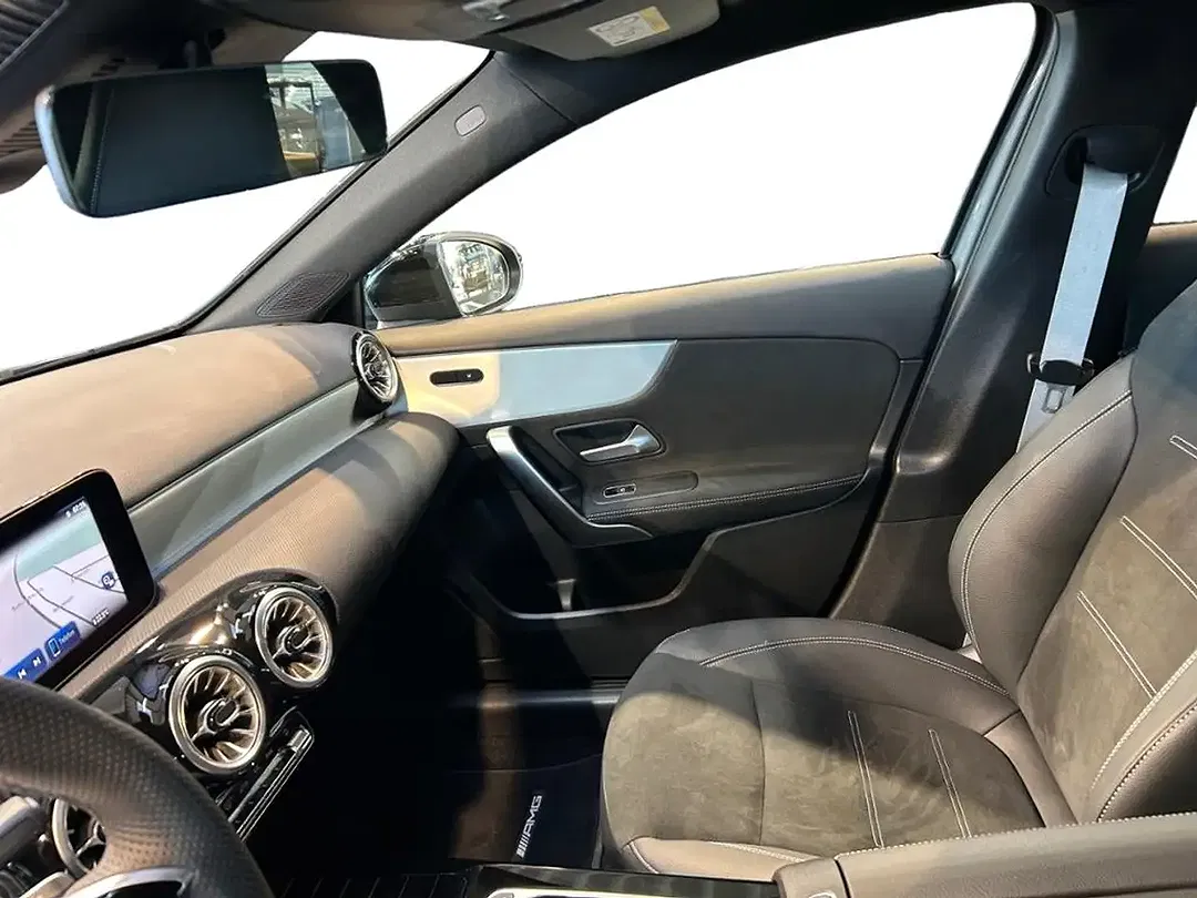 Mercedes-Benz A 200 - Thumbnail 4