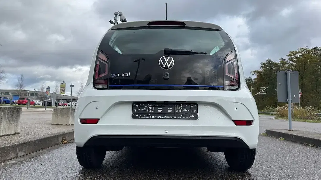 Volkswagen e-up! - Thumbnail 3