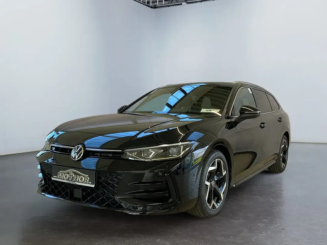 Volkswagen Passat Variant - Thumbnail 1