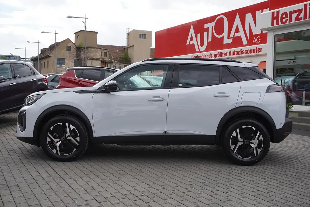 Peugeot 2008 - Thumbnail 2