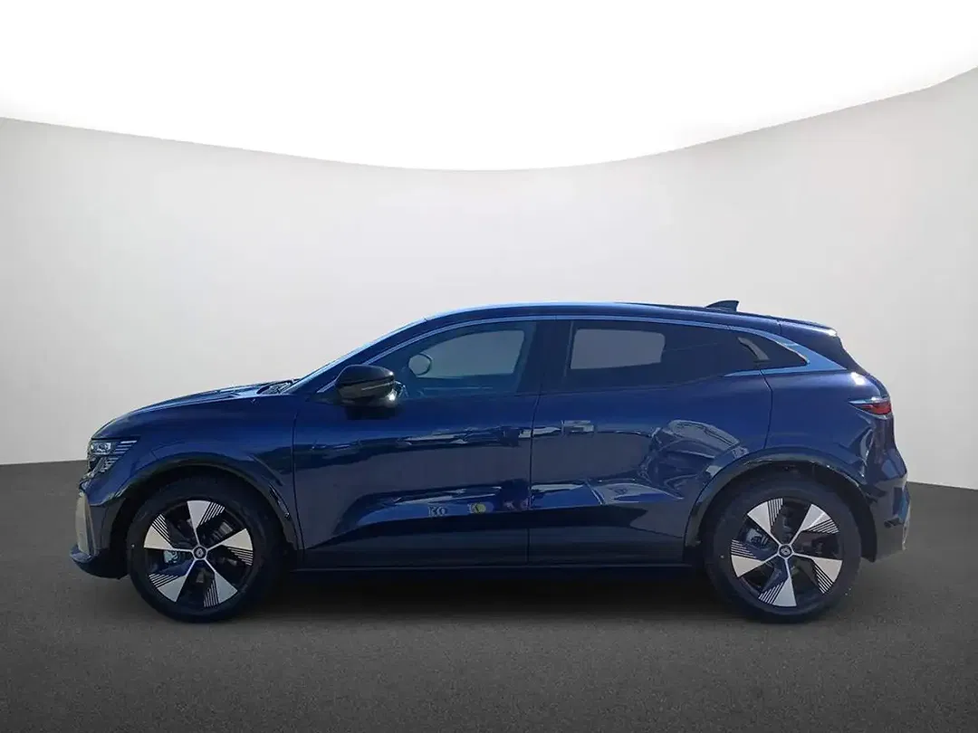 Renault Megane E-Tech - Thumbnail 4