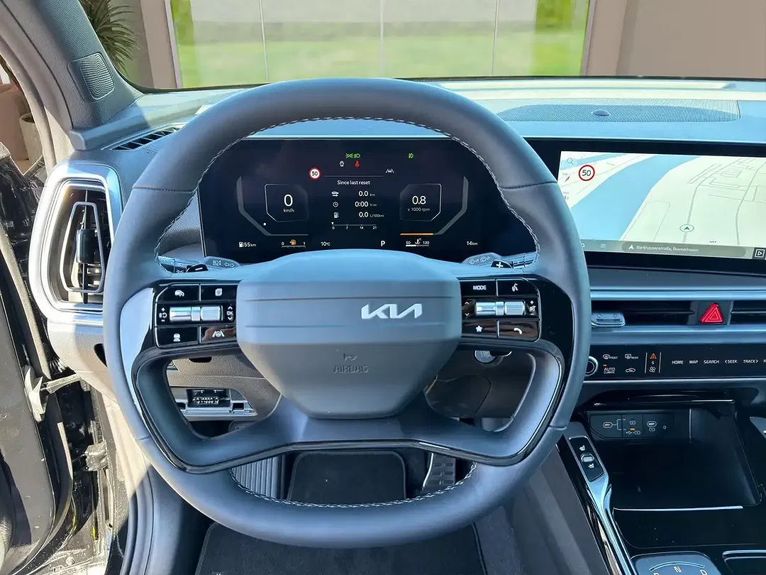 Kia Sorento - Thumbnail 10