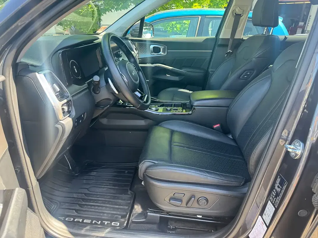 Kia Sorento - Thumbnail 14
