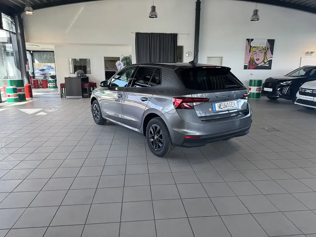 Skoda Fabia - Thumbnail 4