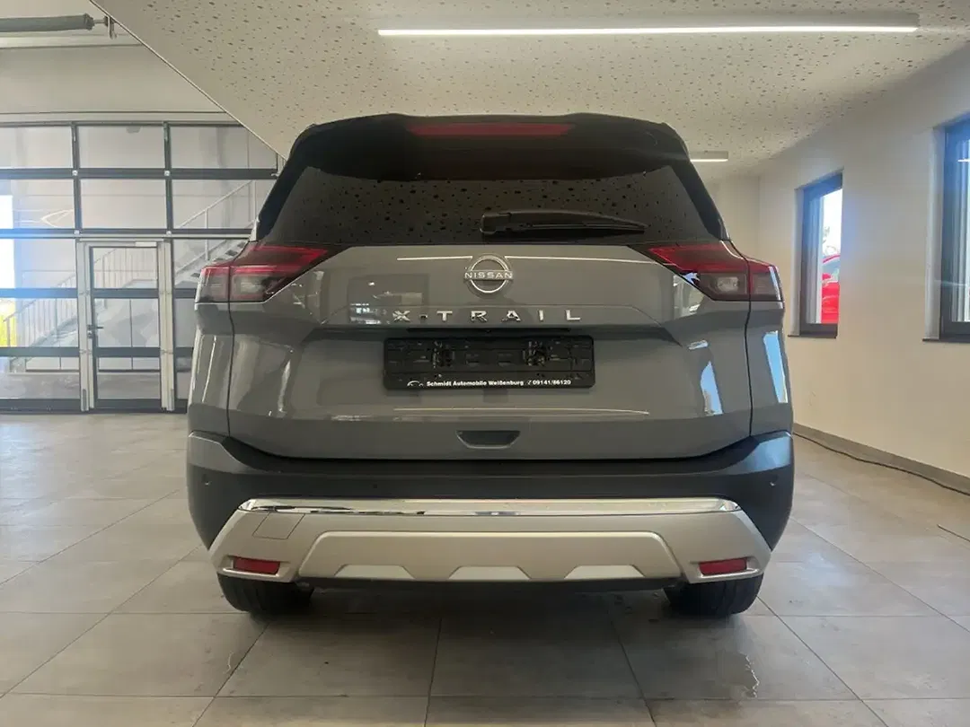 Nissan X-Trail - Thumbnail 3