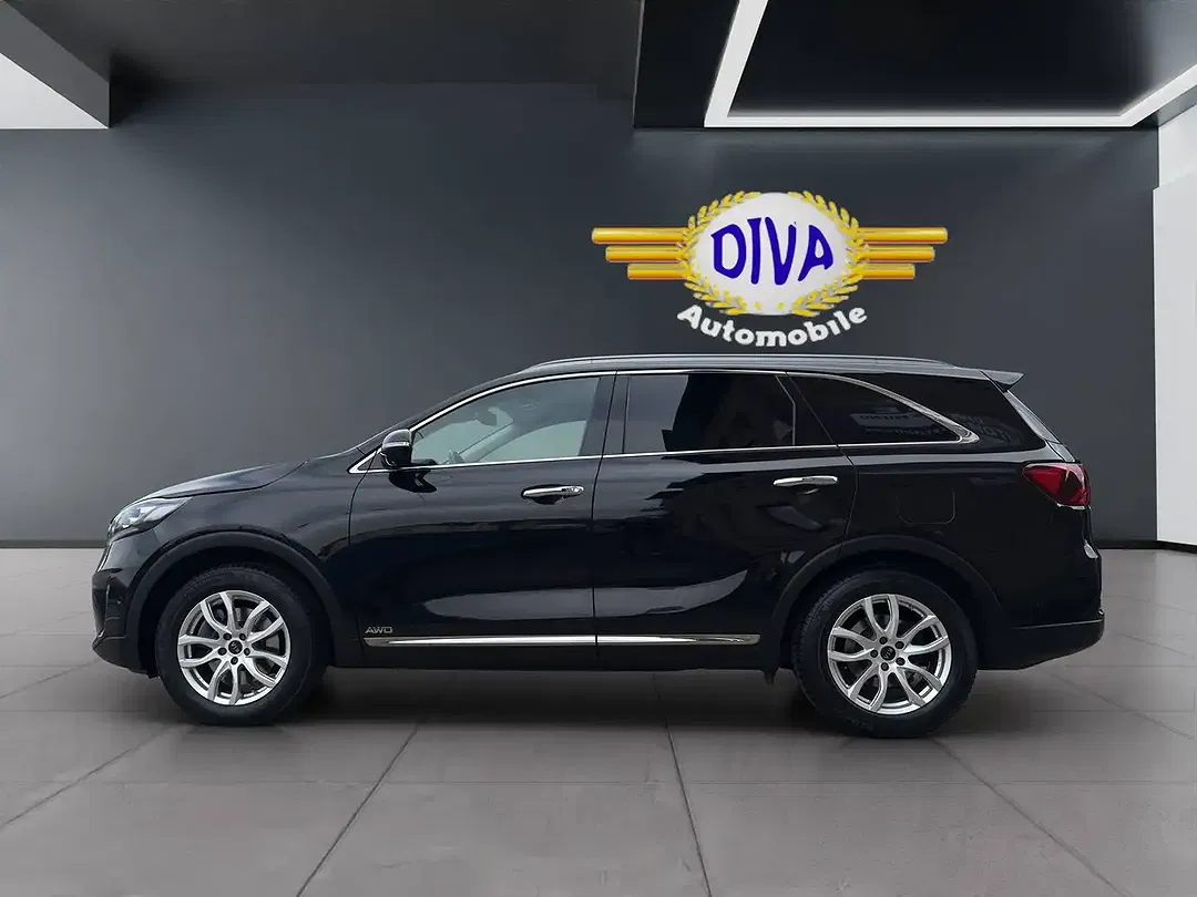 Kia Sorento - Thumbnail 5