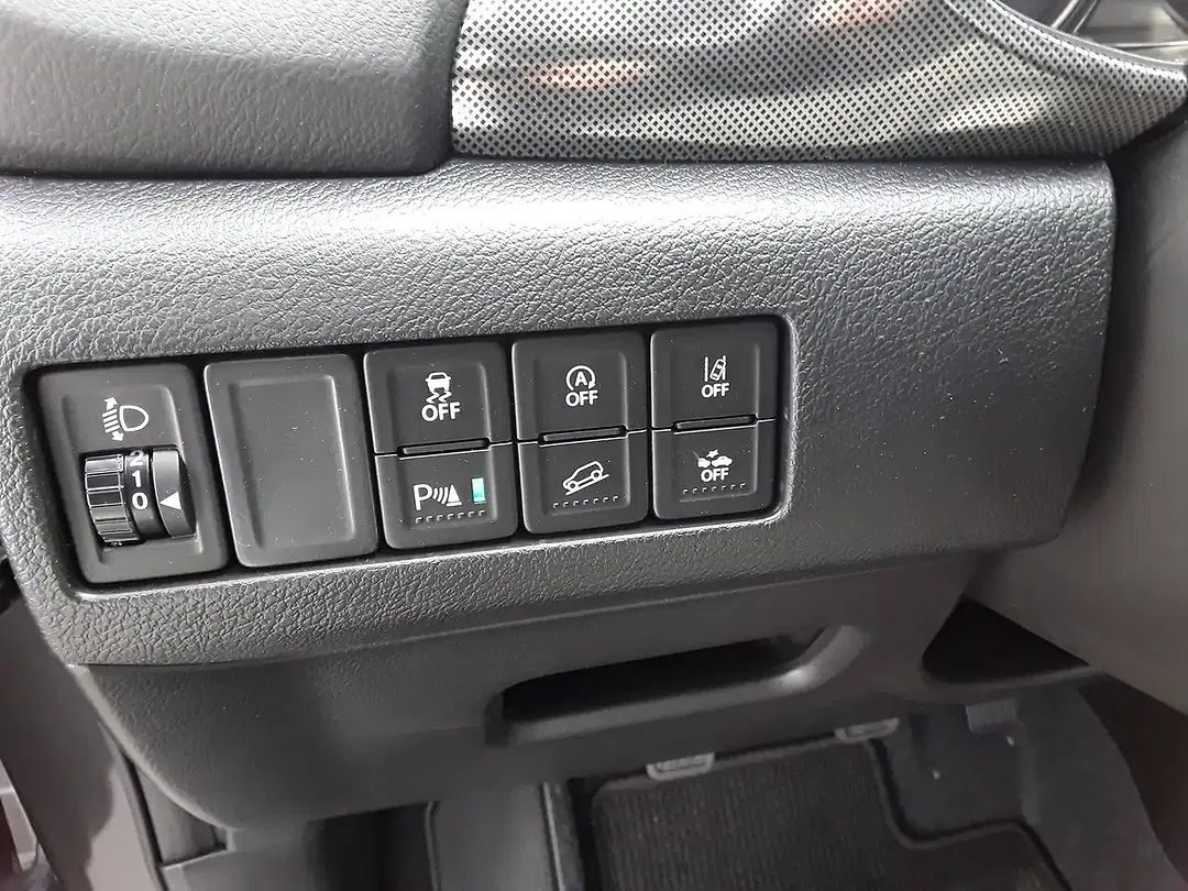 Suzuki Vitara - Thumbnail 10