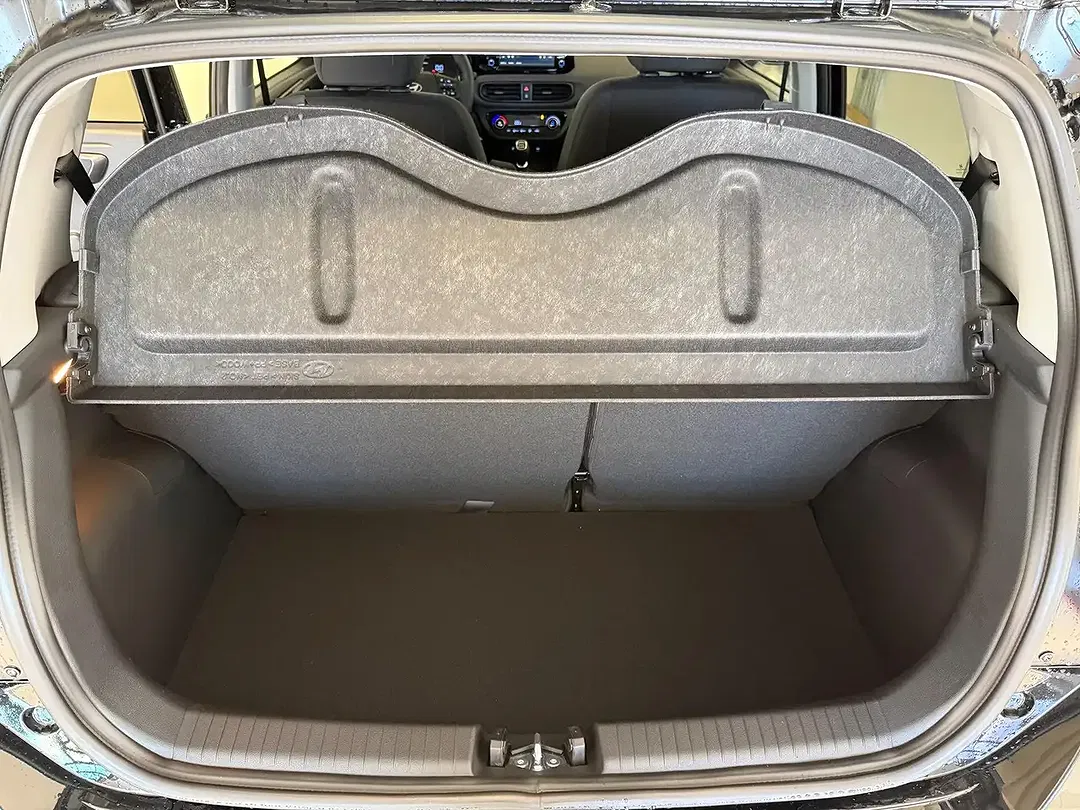 Hyundai i10 - Thumbnail 14