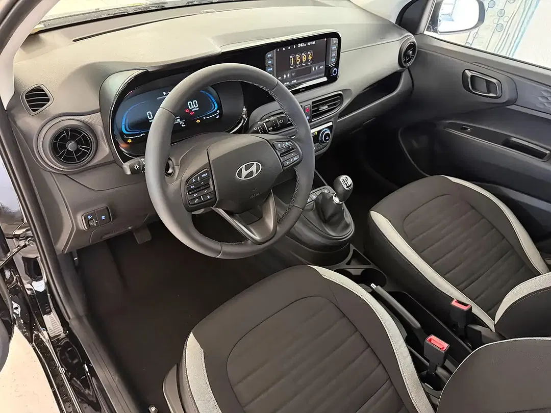 Hyundai i10 - Thumbnail 7