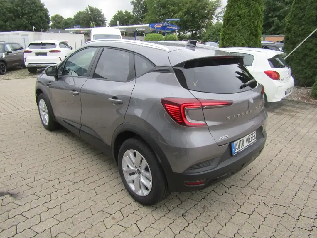 Mitsubishi ASX - Thumbnail 3