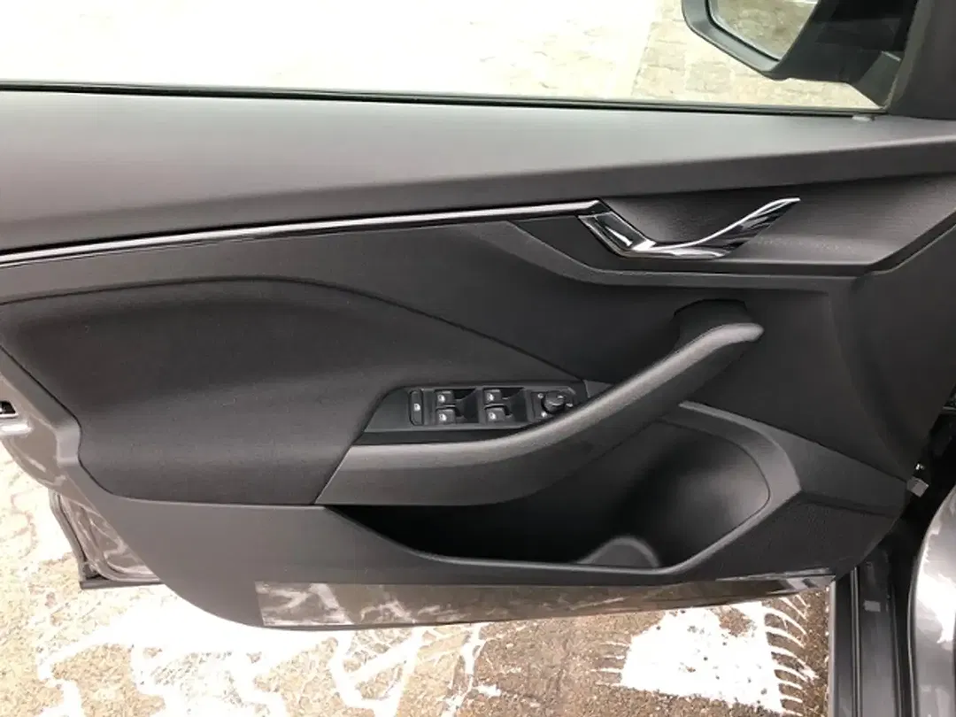 Skoda Scala - Thumbnail 6