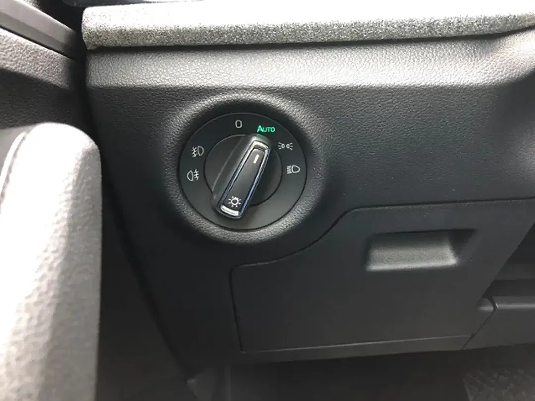 Skoda Scala - Thumbnail 7