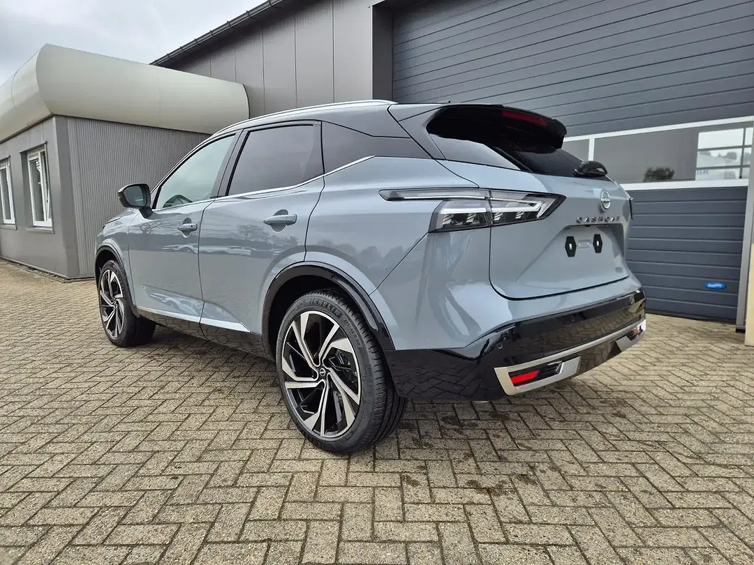 Nissan Qashqai - Thumbnail 3