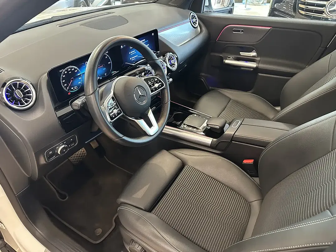 Mercedes-Benz EQA 250 - Thumbnail 10