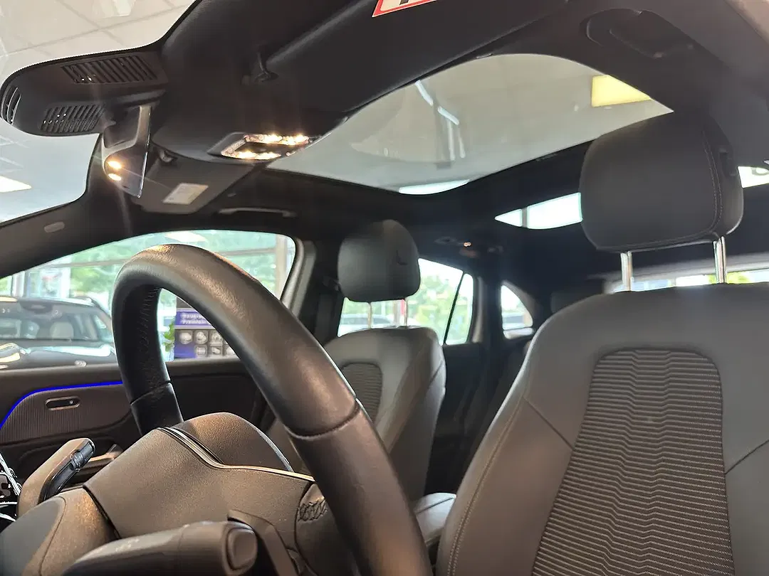 Mercedes-Benz EQA 250 - Thumbnail 13