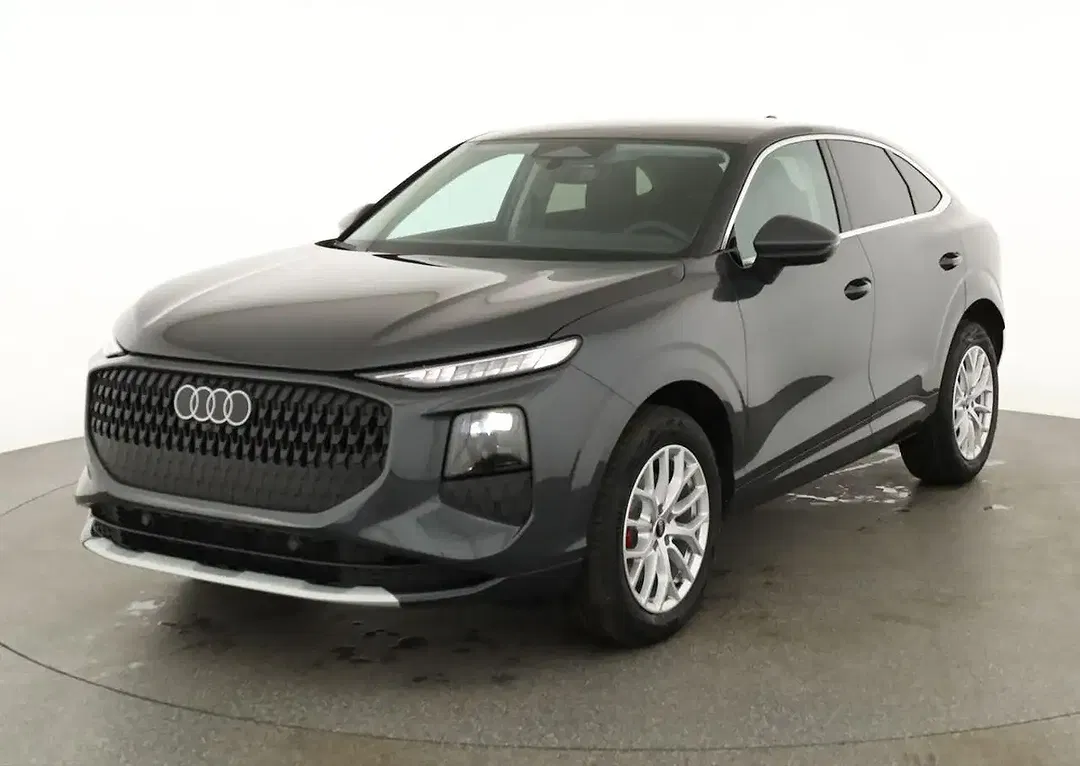 Audi Q3 - Thumbnail 1