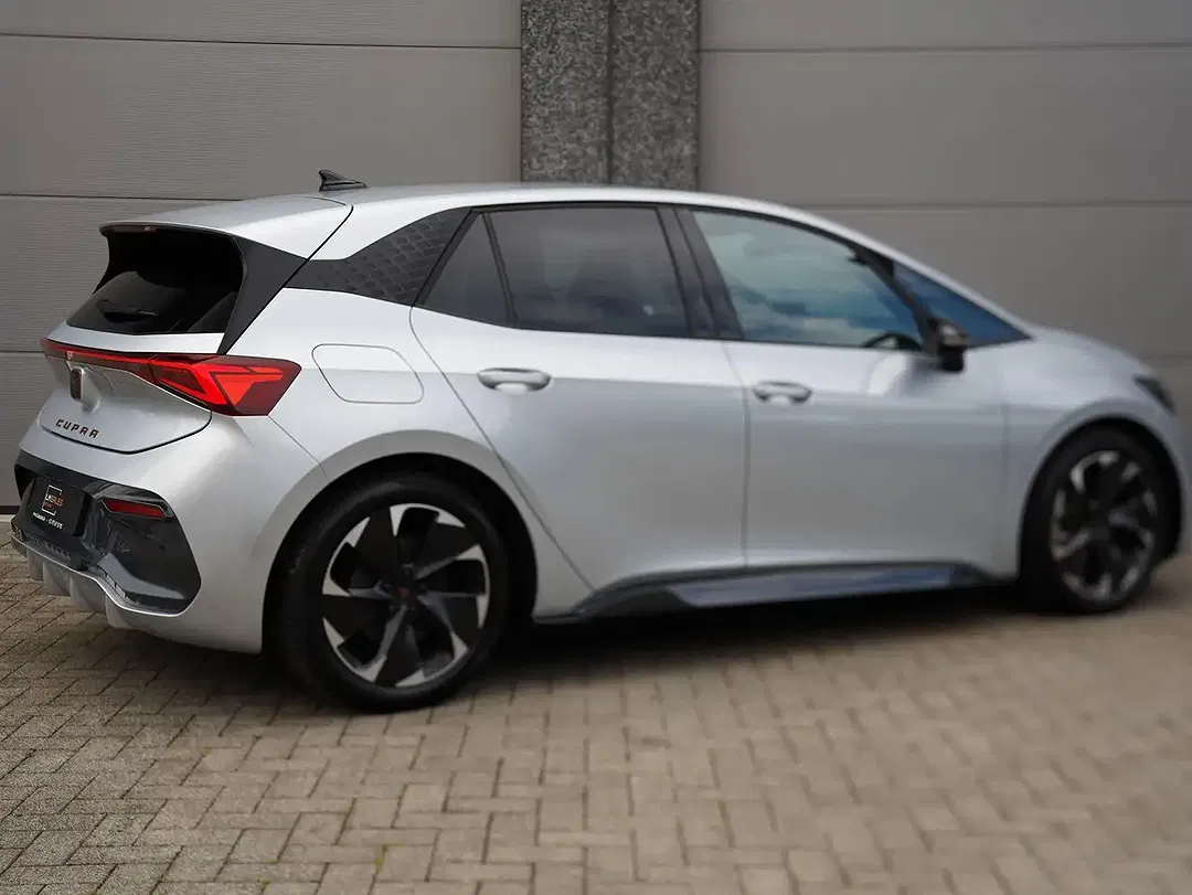 CUPRA Born - Thumbnail 13