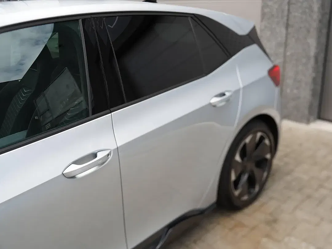 CUPRA Born - Thumbnail 17