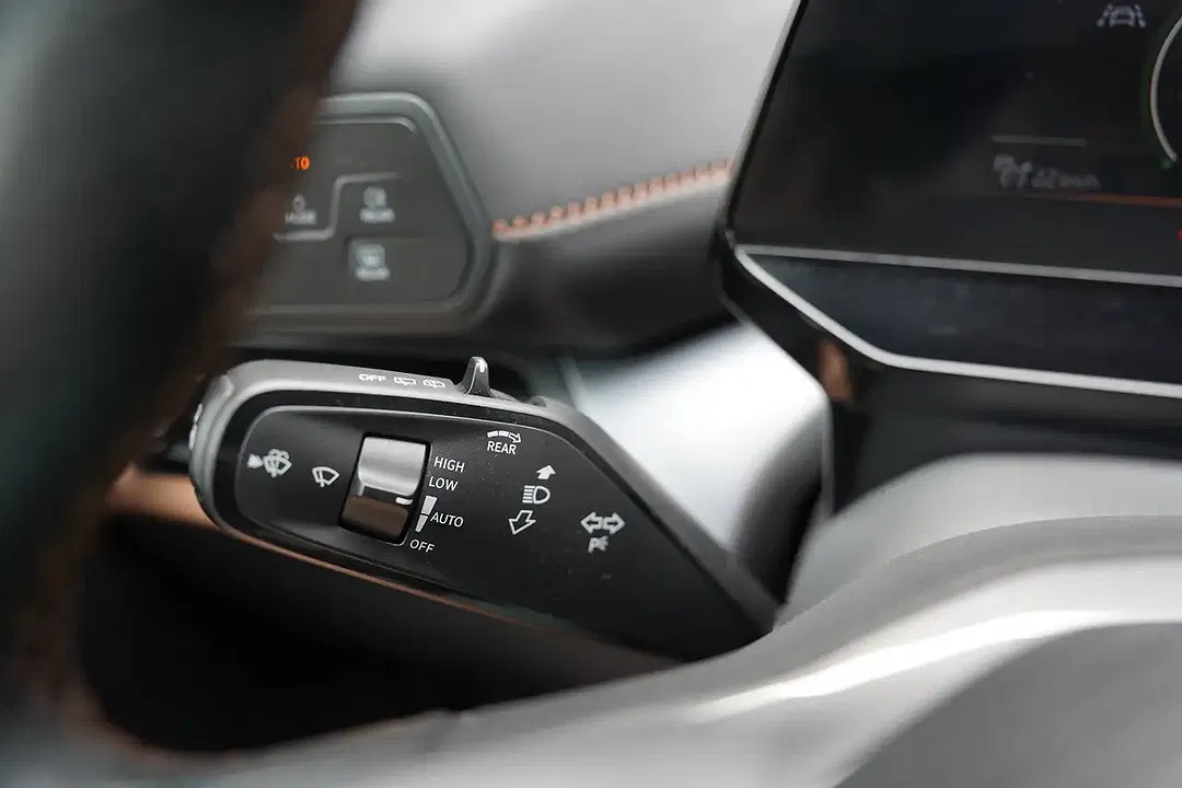 CUPRA Born - Thumbnail 43