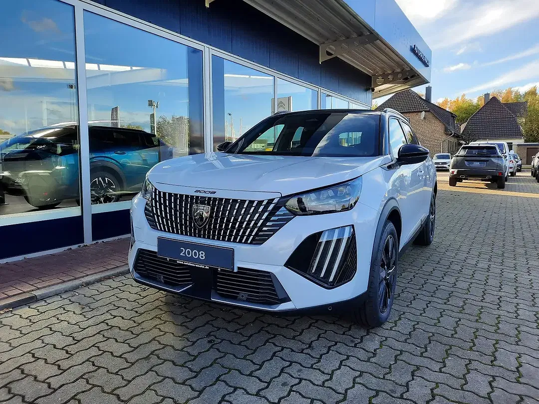 Peugeot 2008 - Thumbnail 2