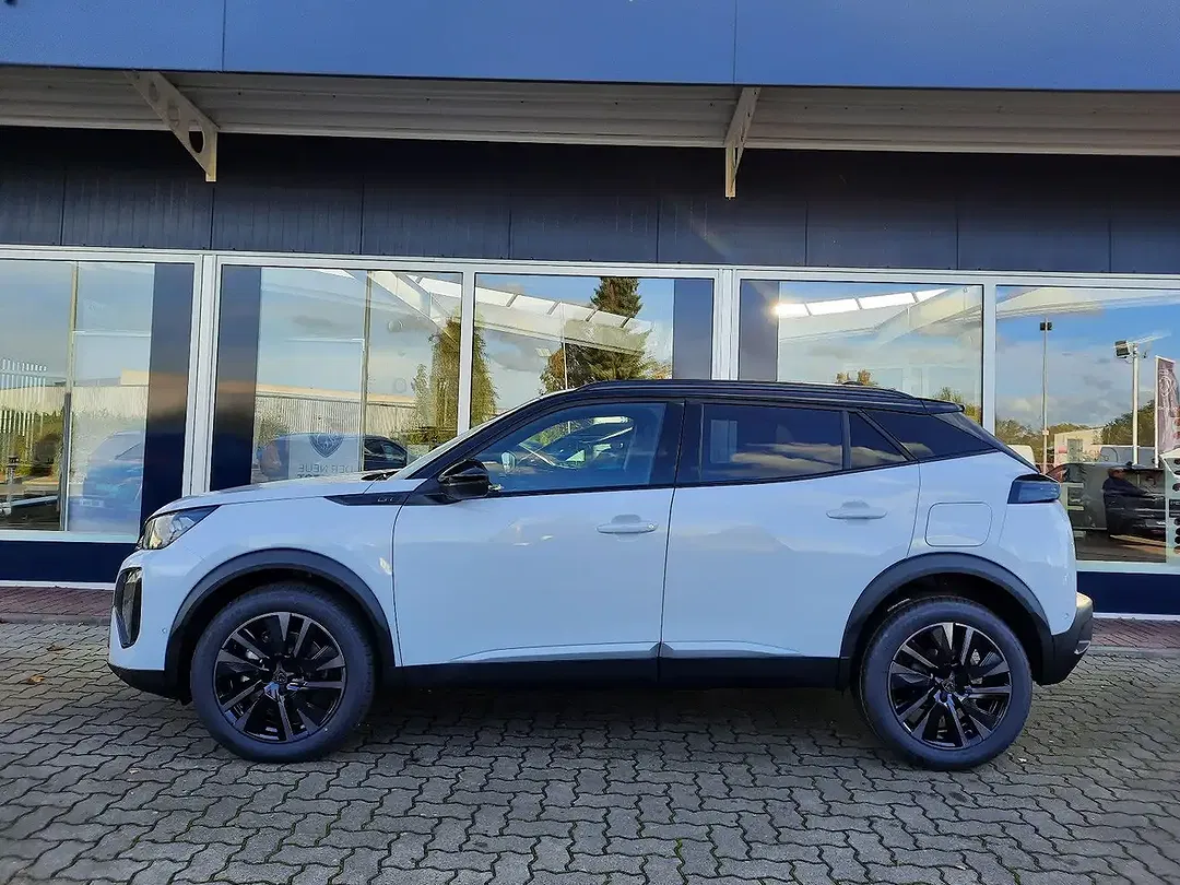 Peugeot 2008 - Thumbnail 4