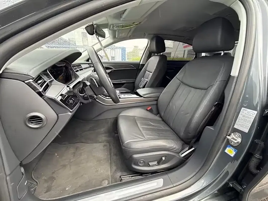 Audi A8 - Thumbnail 7