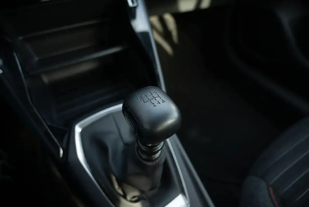 Peugeot 208 - Thumbnail 7