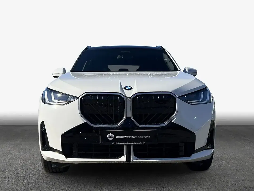 BMW X3 - Thumbnail 3