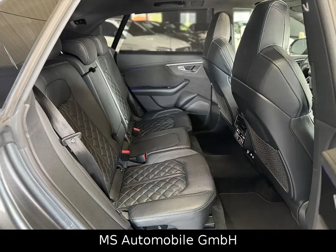 Audi SQ8 - Thumbnail 13