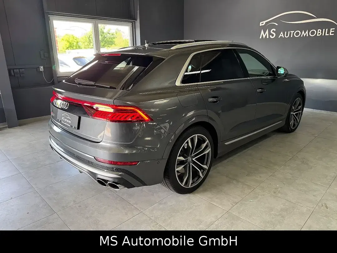 Audi SQ8 - Thumbnail 6
