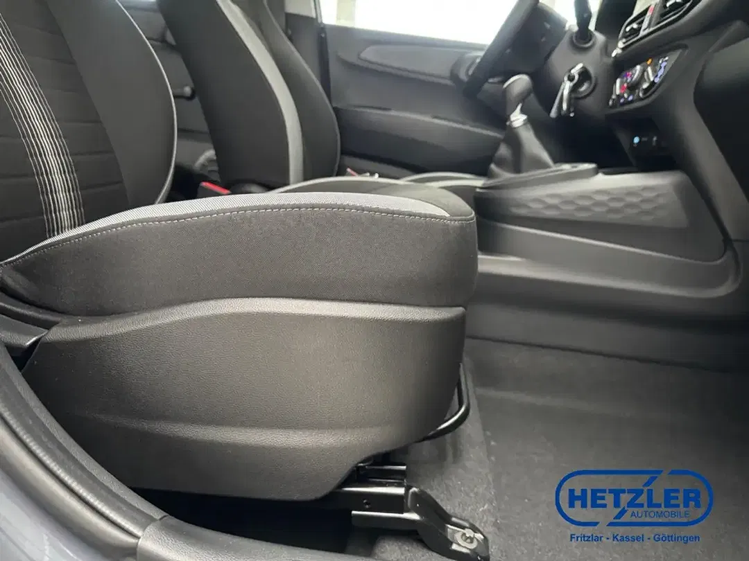 Hyundai i10 - Thumbnail 15